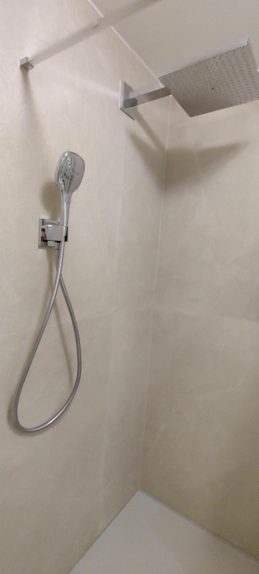 Recent Vernieuwd Appartement Met Zeezicht En Een Gratis Parkeerplaats Koksijde Luaran gambar