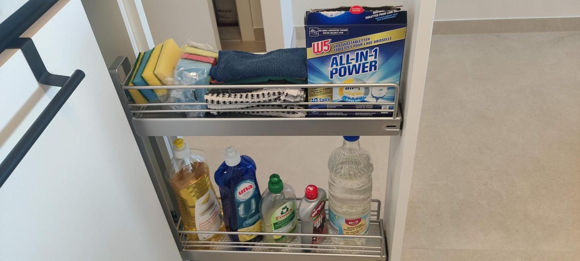 Recent Vernieuwd Appartement Met Zeezicht En Een Gratis Parkeerplaats Koksijde Luaran gambar
